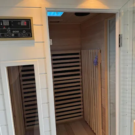 Villa Avec Piscine Jacuzzi Et Sauna